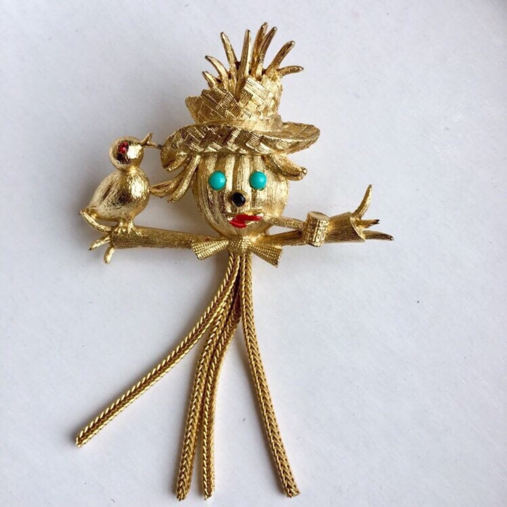 1960s Lisner Scarecrow Brooch